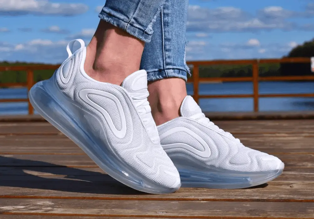 Giày Nike Air Max 720 GS 'Triple White' AQ3196-100 - Ảnh 3