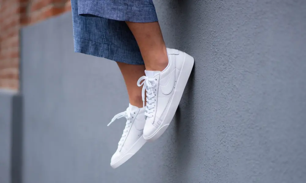 Giày Nike Blazer Low LE 'Triple White' AQ3597-100 - Ảnh 6