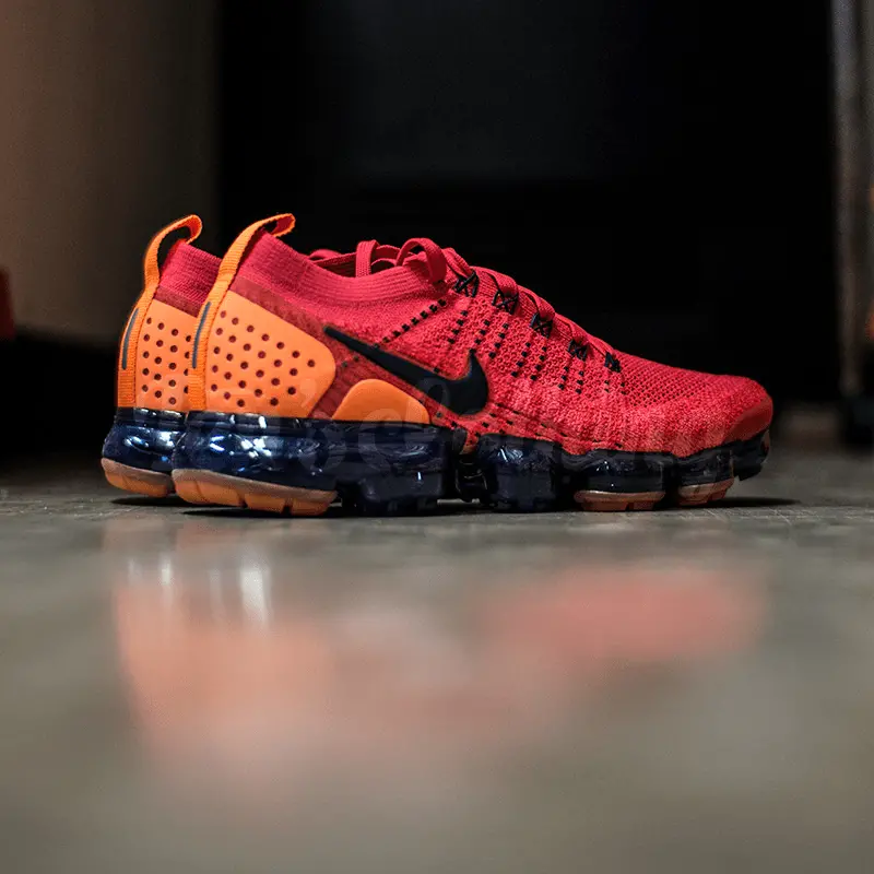 Alternative view of Giày Nike Air VaporMax 2 Flyknit 'Red Orbit' AR5406-600
