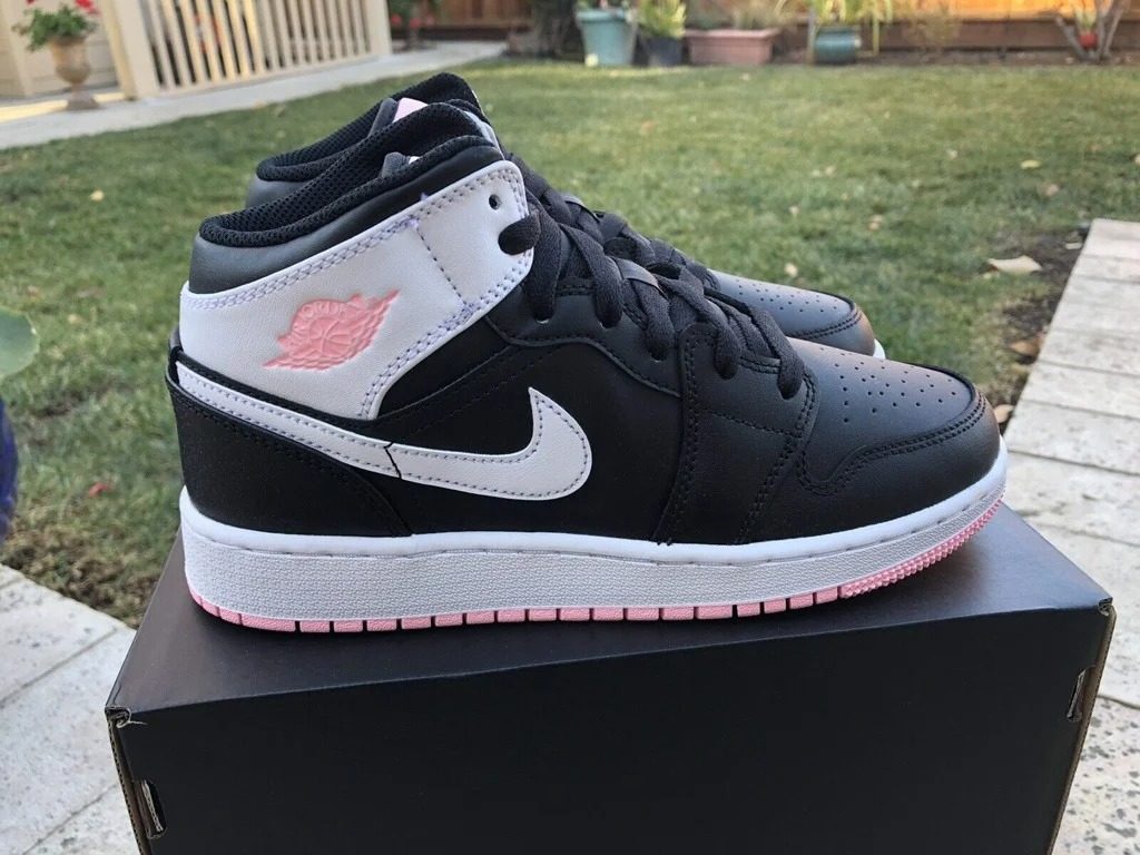 Giày Nike Air Jordan 1 Mid GS 'Arctic Punch' 555112-061 - Ảnh 3