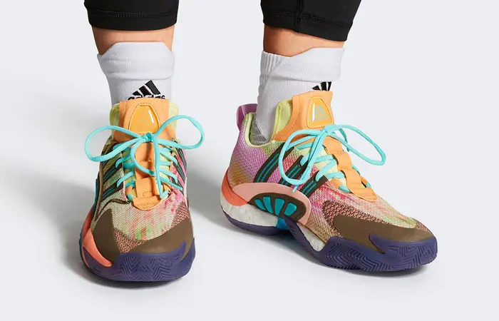 Alternative view of Giày Adidas Pharrell Williams x Crazy BYW 2.0 'Chalk Coral' FU7369