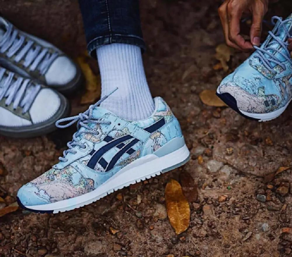 Alternative view of Giày Asics Atmos x Gel Lyte 3 'World Map' 1191A197-400
