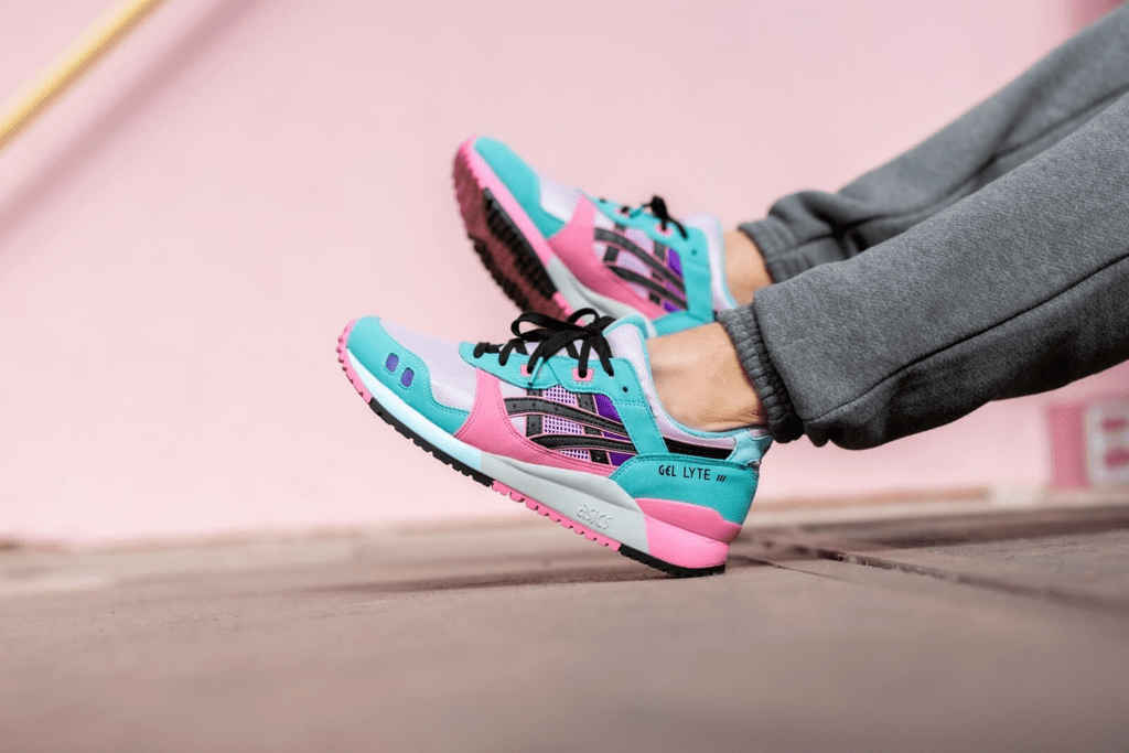 Giày Asics Gel Lyte 3 Dragon Fruit 1201A051-500 - Ảnh 5