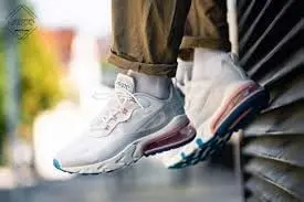 Giày Nike Wmns Air Max 270 React 'American Modern' AT6174-100 - Ảnh 5
