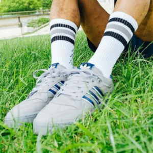 Alternative view of Giày Adidas Rivalry Low 86 ‘Georgetown Patrick Ewing’ ID7718