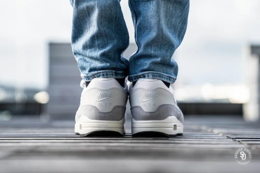 Giày Nike Air Max 1 'Vast Grey White' AH8145-011 - Ảnh 4