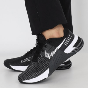 Alternative view of Giày Nike Metcon 8 'Black White' DO9327-001