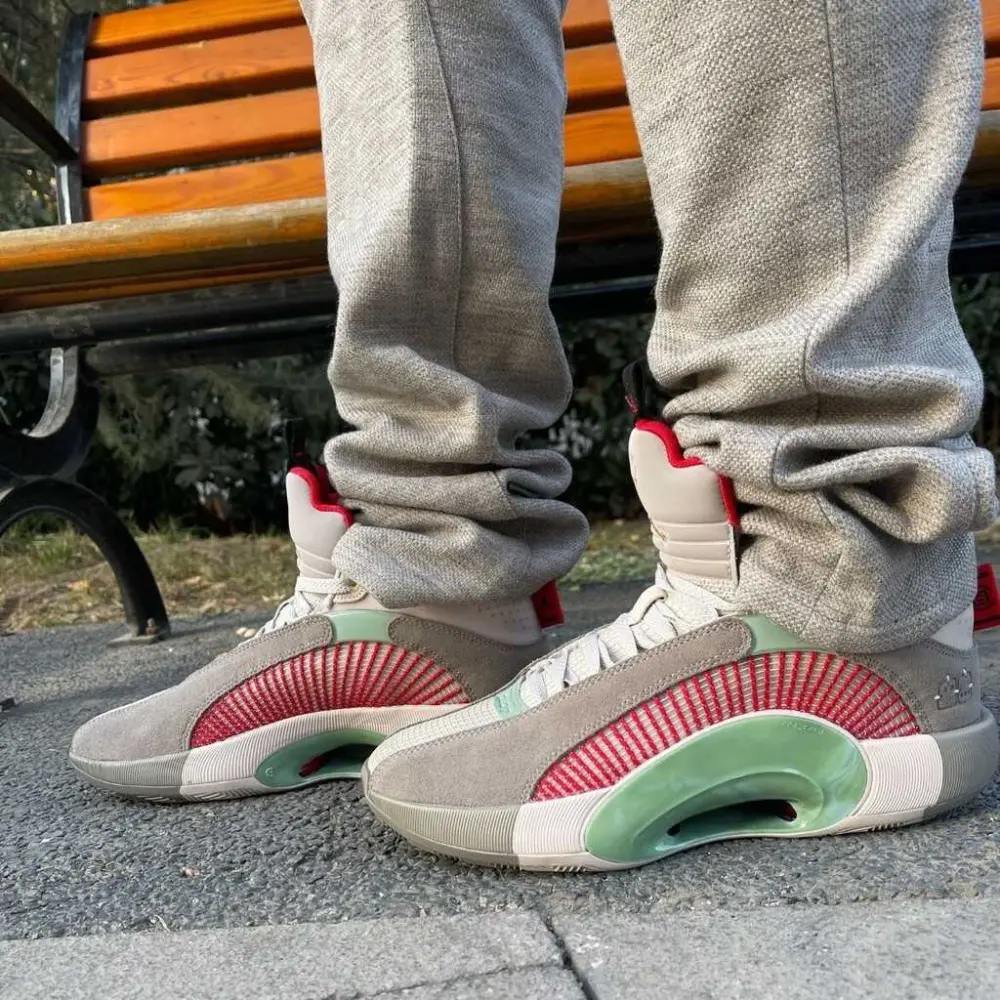 Alternative view of Giày Nike CLOT x Air Jordan 35 'Sepia Stone' DD9322-200
