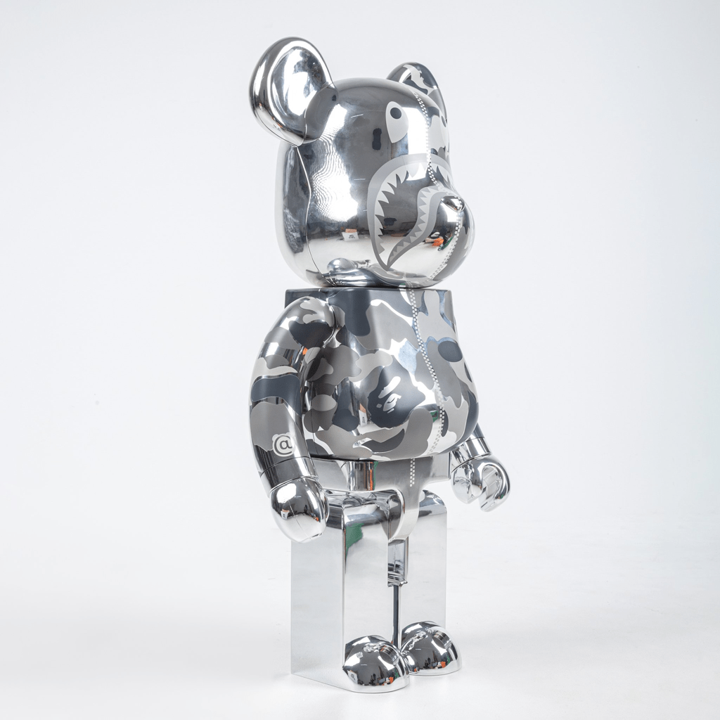 Mô Hình Bearbrick x BAPE Camo Shark Silver 1000% - Ảnh 3