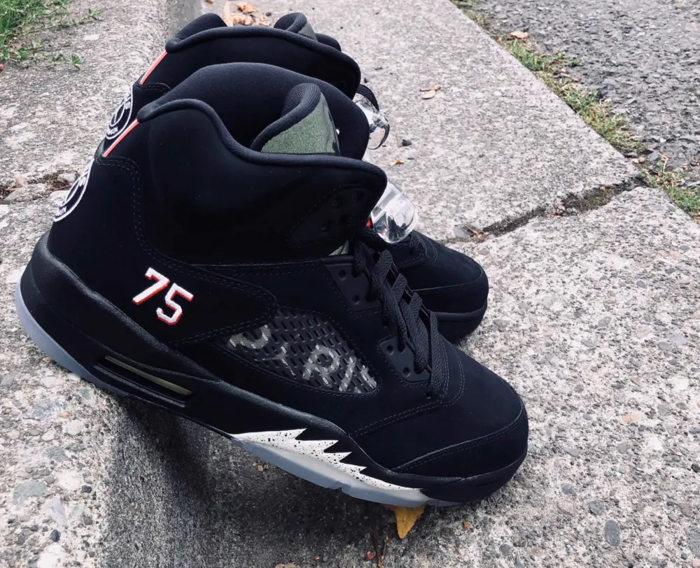 Giày Paris Saint-Germain x Air Jordan 5 Retro 'Paris Saint-Germain' AV9175-001 - Ảnh 5