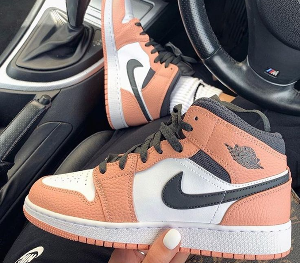 Giày Nike Air Jordan 1 Mid GS 'Pink Quartz' 555112-603 - Ảnh 3