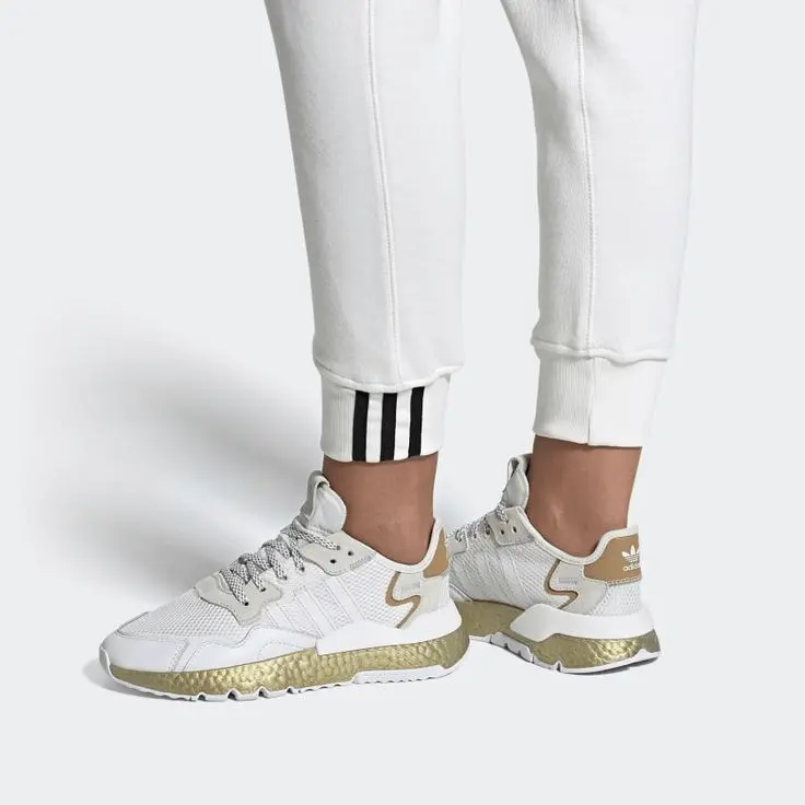 Giày Adidas Wmns Nite Jogger ‘White Gold Metallic’ FV4138 - Ảnh 3