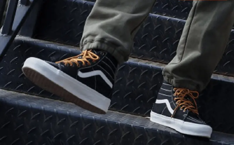 Alternative view of Giày Vans Sk8 Hi Ca Throwback 'Black' VN0A7Q62BLK
