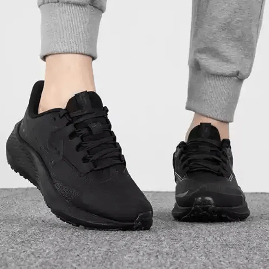 Giày Nike Wmns Air Zoom Pegasus 39 Shield 'Triple Black' DO7626-001 - Ảnh 4