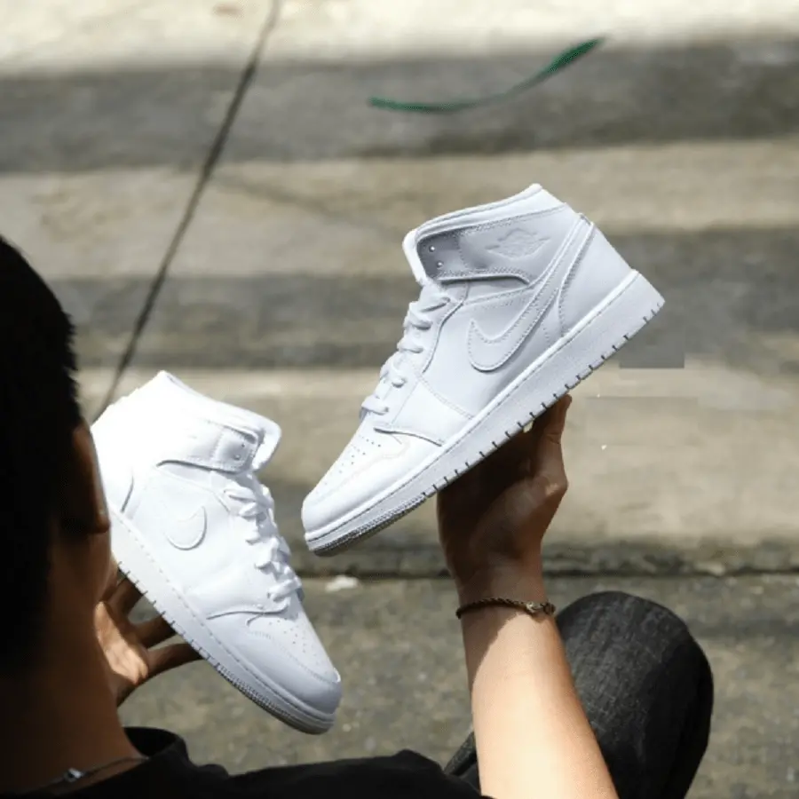 Giày Nike Jordan 1 Mid 'Triple White' 554725-136 - Ảnh 3
