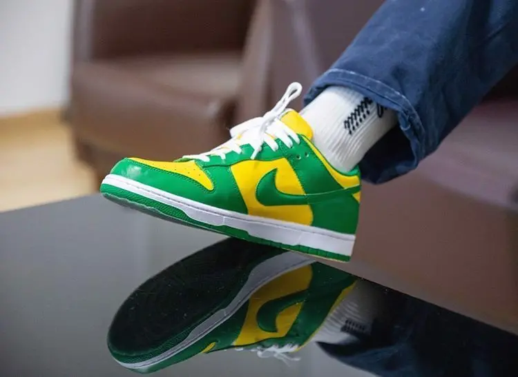 Alternative view of Giày Nike Dunk Low 'Brazil' (2020) CU1727-700