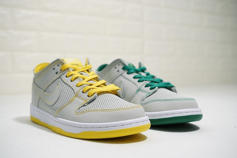 Giày Nike Ishod Wair x SB Dunk Low 'Mismatch' AR1399-113 - Ảnh 3