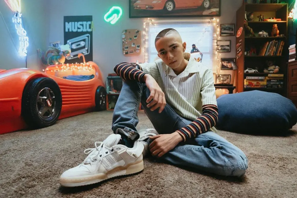 Giày Adidas Forum Buckle Low 'Bad Bunny White' HQ2153 - Ảnh 4