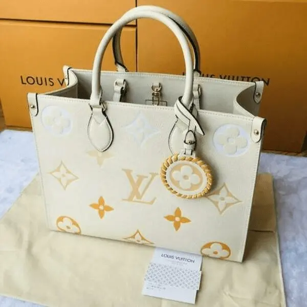 Túi Louis Vuitton OnTheGo MM Monogram Empreinte Leather M45717 - Ảnh 3