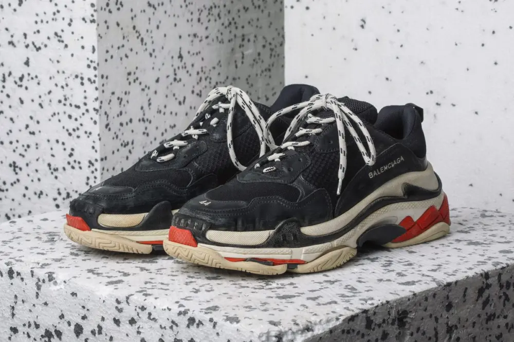 Alternative view of Giày Balenciaga Triple S Black White Red