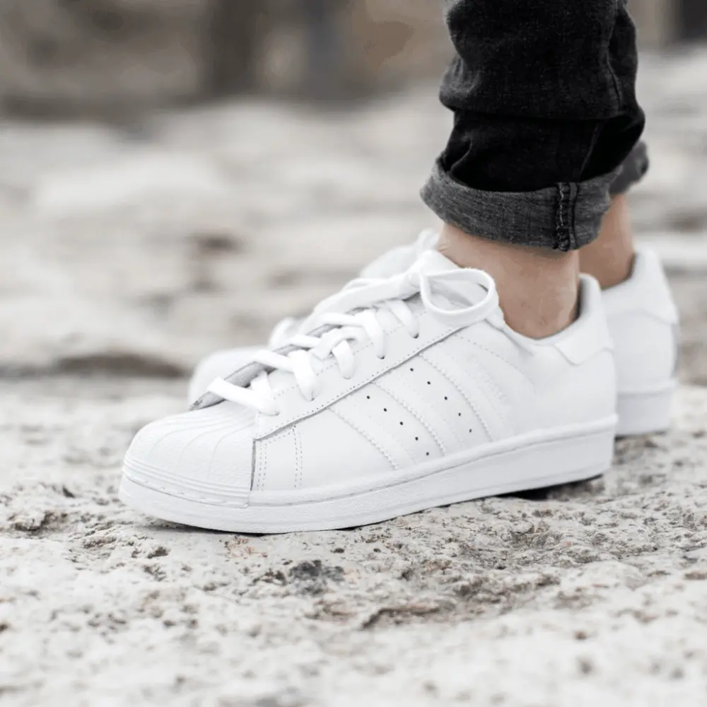Alternative view of Giày Adidas Superstar 'White' B27136