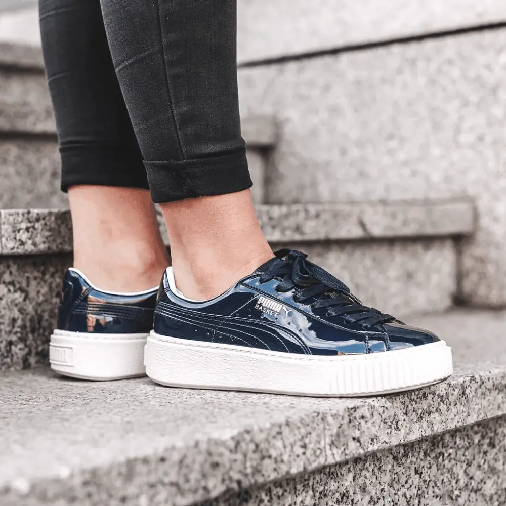 Alternative view of Giày Puma Wmns Basket Platform 'Patent Peacoat' 363314-03