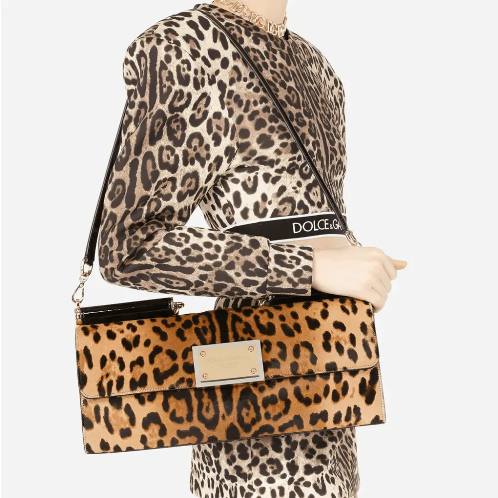 Alternative view of Túi Dolce & Gabbana 90es Sicily Bag In 'Leopard-Print Pony Hair' BB7007AQ291HAALM