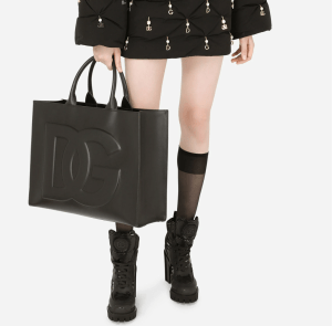 Alternative view of Túi Dolce & Gabbana Large Calfskin DG Daily Shopper 'Black' BB7022AQ26980999