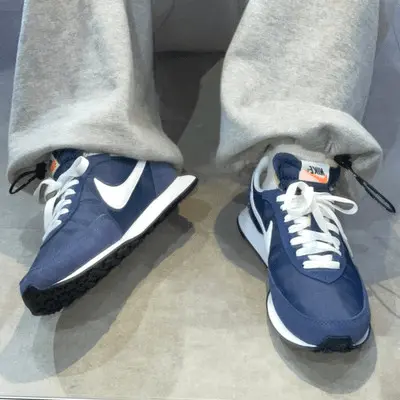 Alternative view of Giày Nike Waffle Trainer 2 'Thunder Blue' DH1349-401
