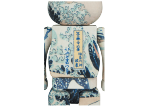 Alternative view of Mô Hình Bearbrick Katsushika Hokusai (Kanagawa Okinami Ura)
