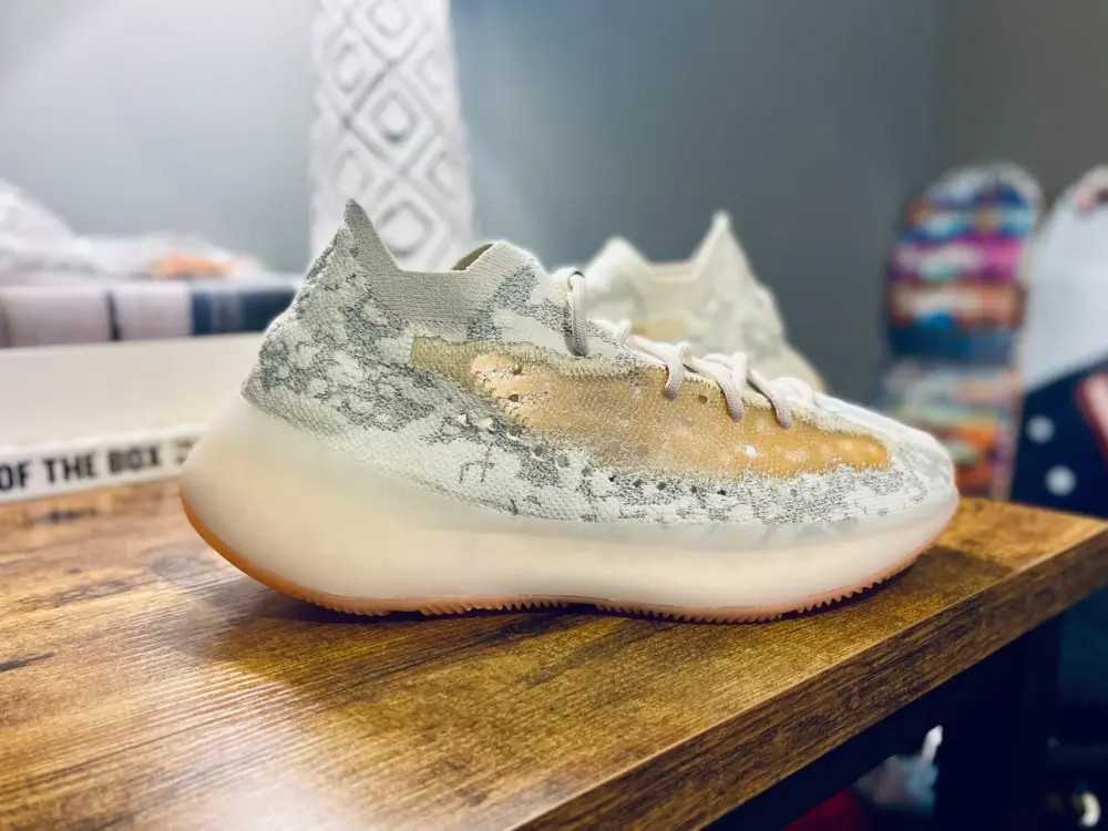 Giày Adidas Yeezy Boost 380 'Yecoraite Reflective' GY2649 - Ảnh 3