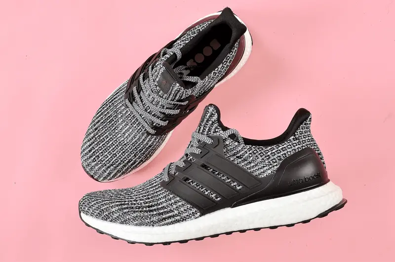 Alternative view of Giày Adidas Ultra Boost M 4.0 'Cookies And Cream' BB6179
