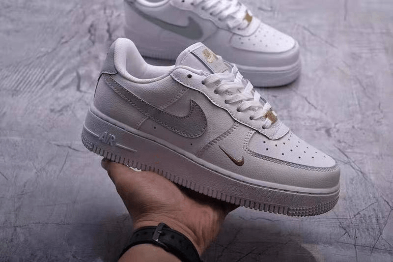 Giày Nike Wmns Air Force 1 'White Light Silver' CZ0270-106 - Ảnh 7