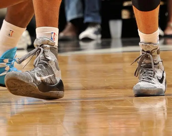 Alternative view of Giày Nike Kobe 9 Elite 'Details' 630847-003