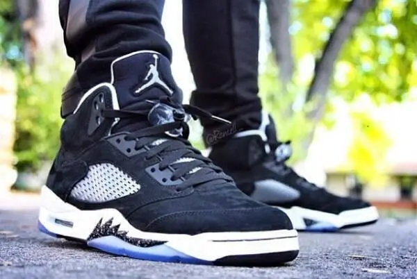 Alternative view of Giày Nike Air Jordan 5 Retro GS 'Oreo' 2021 440888-011