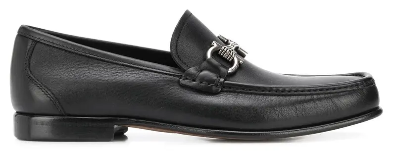 Giày Salvatore Ferragamo Gancini Loafers In Black 02C226-725287