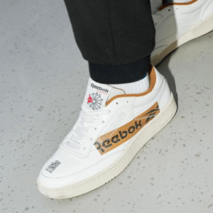 Alternative view of Giày Reebok Club C 85 x BlackEyePatch 'White Brown' GX1141