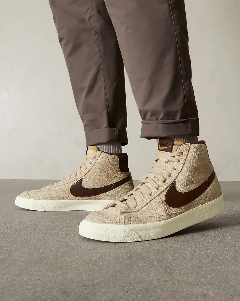 Alternative view of Giày Nike Blazer Mid 77 Premium 'Rattan Light Chocolate' DM0178-200