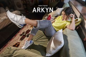 Alternative view of Giày Adidas Arkyn 'Cloud White Ash Pearl' CQ2748