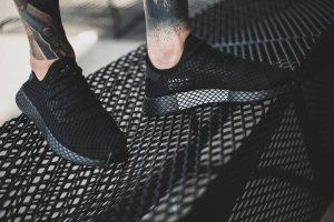 Alternative view of Giày Adidas Deerupt 'Double Black' B41768