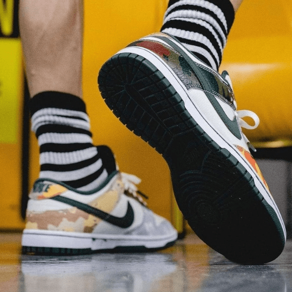 Giày Nike Dunk Low SE GS 'Sail Multi-Camo' DB1909-100 - Ảnh 5