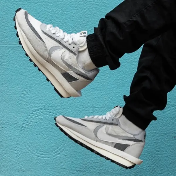 Giày Nike Sacai x LDWaffle 'Summit White' BV0073-100 - Ảnh 4