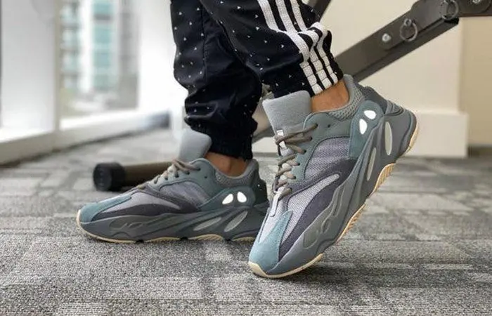 Giày Adidas Yeezy Boost 700 'Teal Blue' FW2499 - Ảnh 6