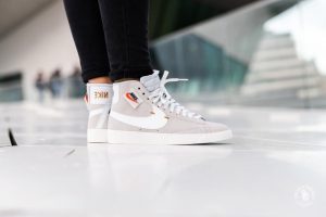 Alternative view of Giày Nike Wmns Blazer Mid Rebel XX 'Off-White' BQ4022-101