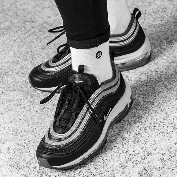 Alternative view of Giày Nike Air Max 97 Y2K GS 'Metallic Silver' BQ8380-001
