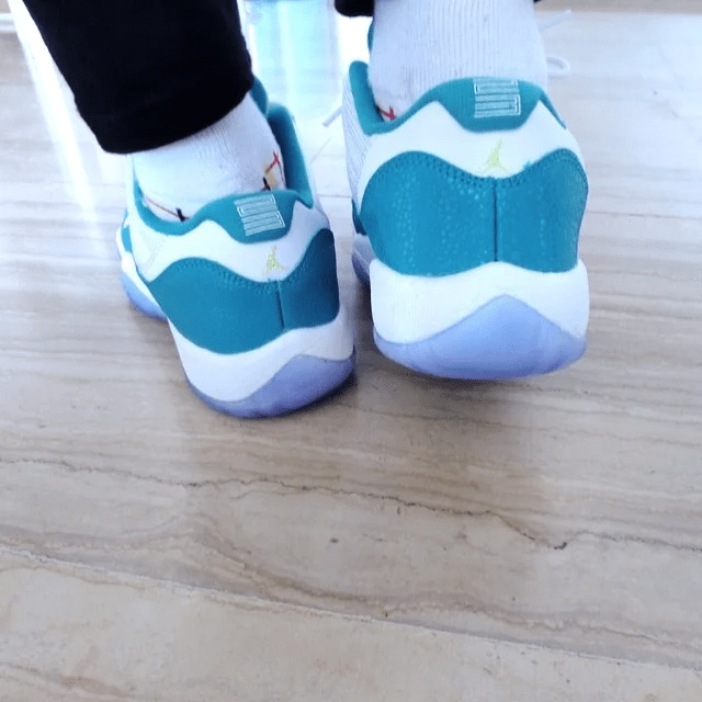 Giày Nike Air Jordan 11 Retro Low GS 'Aqua Safari' 580521-143 - Ảnh 5
