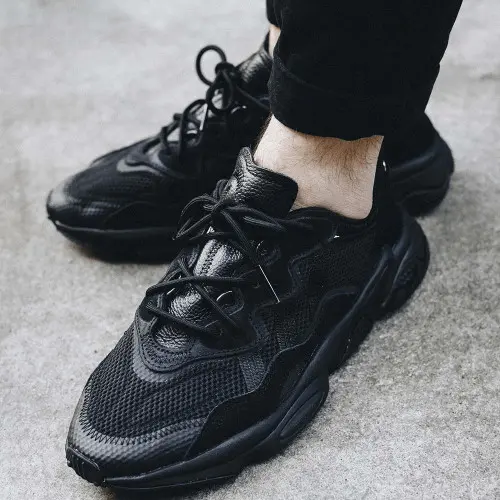 Giày Adidas Ozweego Black Carbon EE6999 - Ảnh 4