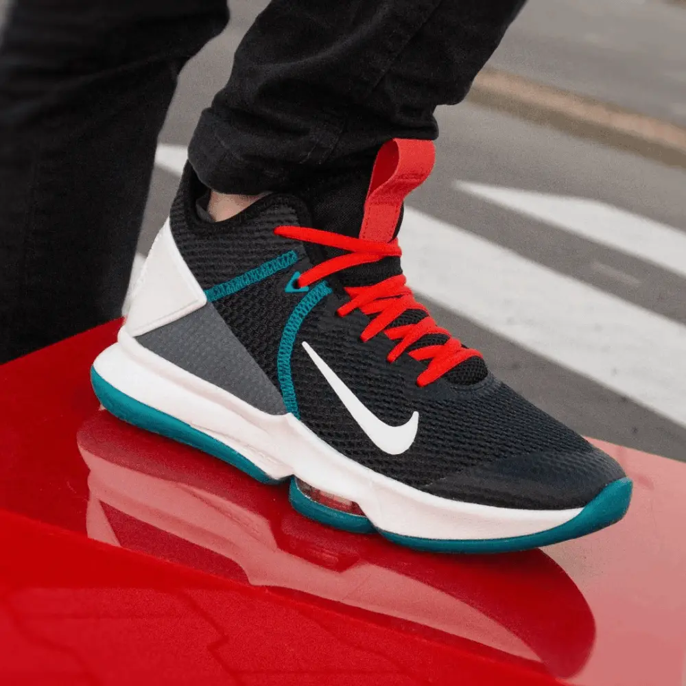 Giày Nike LeBron Witness 4 'Black Red Glass Blue' BV7427-005 - Ảnh 4