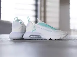 Alternative view of Giày Nike Air Max 2090 'Aurora Green' BV9977-102