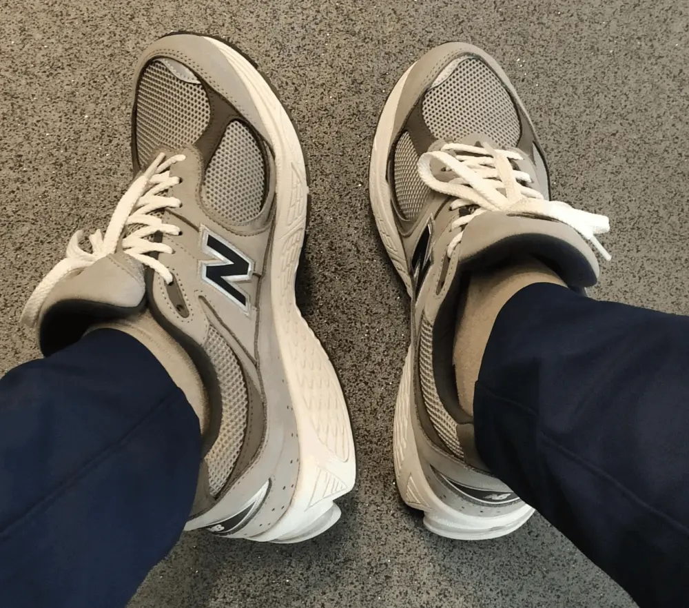 Alternative view of Giày New Balance 2002R 'Warm Alpaca' M2002RAW